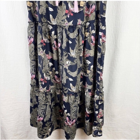 America & Beyond Tropical "Maui Nights Tiered Maxi Dress - Picture 3 of 10